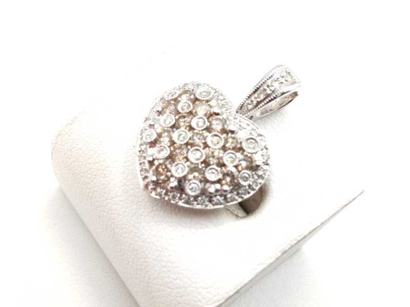 ダイヤモンド買取　ペンダントトップ K18WG ダイヤ